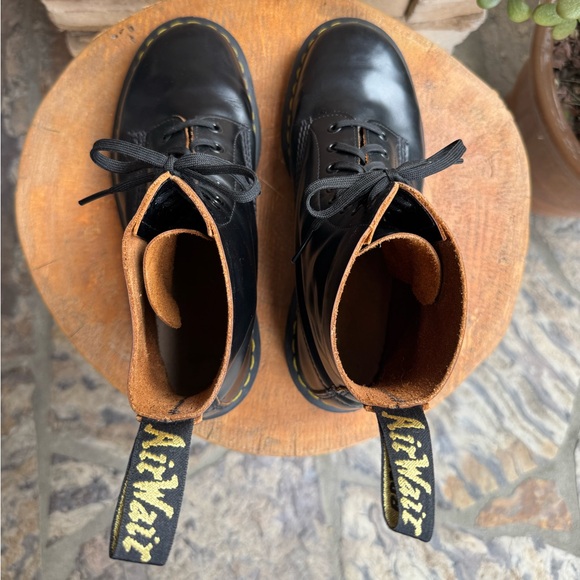 Dr. Martens 1460 Made In England (Heritage Fit) - Picture 6 of 10